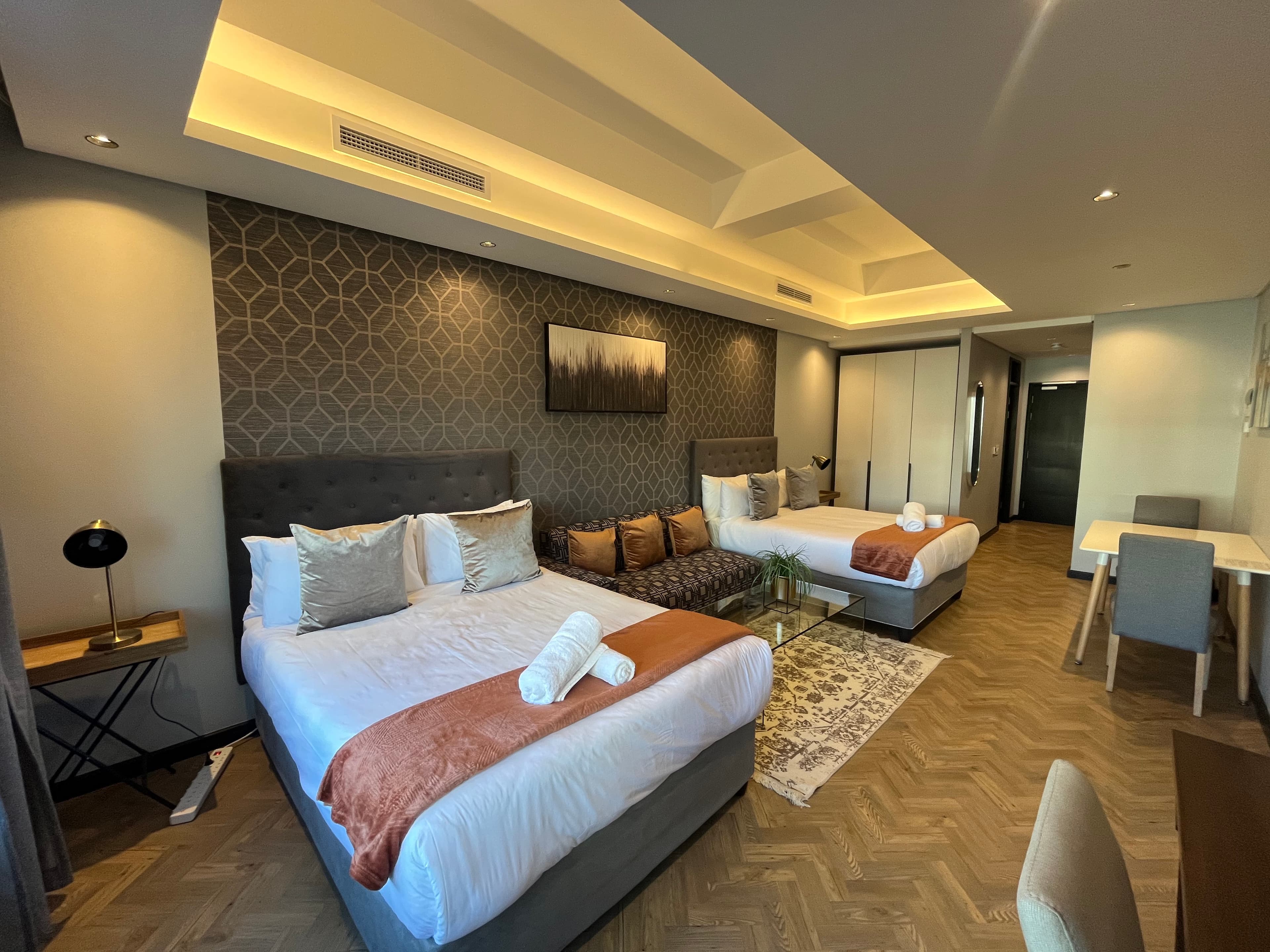 The Twin Suite