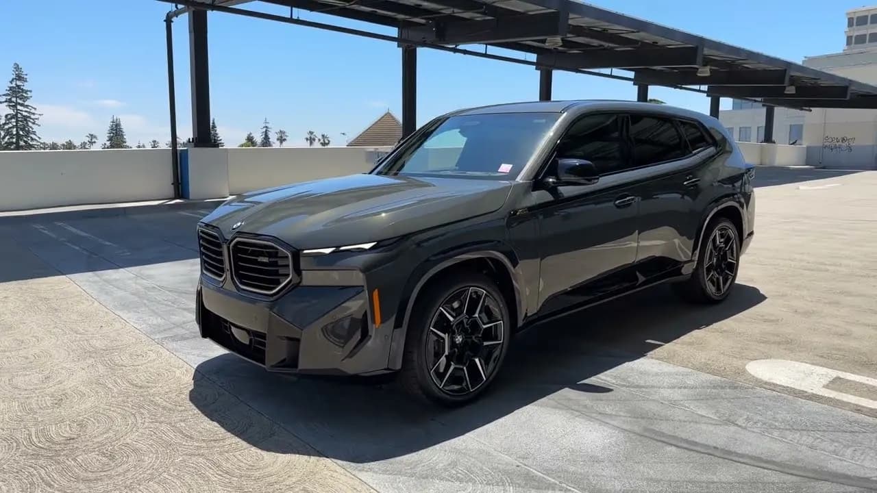 BMW XM